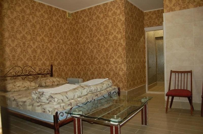 Apartment On Stepana Bandery 37 Постійне Електропостачання Lviv Dış mekan fotoğraf
